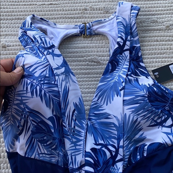Nicole Miller Blue Leafs One-Piece Modest Splice - Picture 4 of 9
